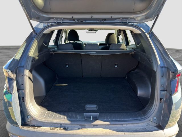 HYUNDAI Tucson usata 12