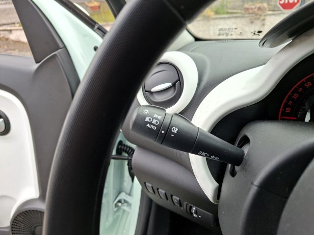 RENAULT Twingo usata 10