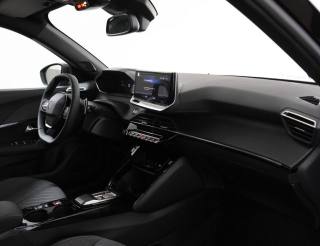 PEUGEOT 2008 usata, con Vetri oscurati