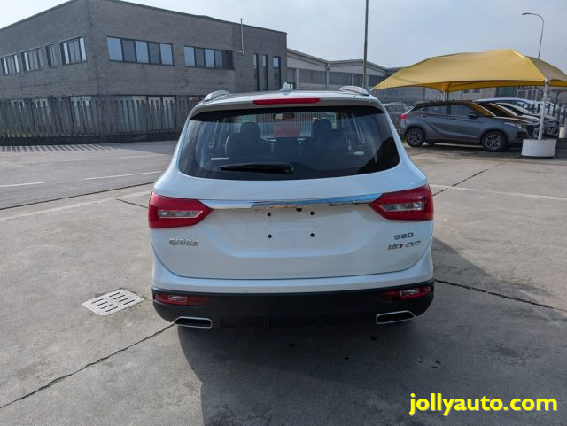 DFSK Glory 580 usata, con Autoradio