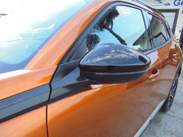 PEUGEOT 2008 usata, con Autoradio