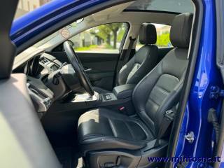 JAGUAR E-Pace usata, con Autoradio