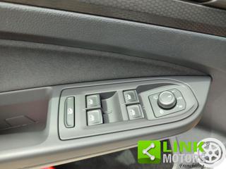 VOLKSWAGEN Golf usata, con Sedile posteriore sdoppiato