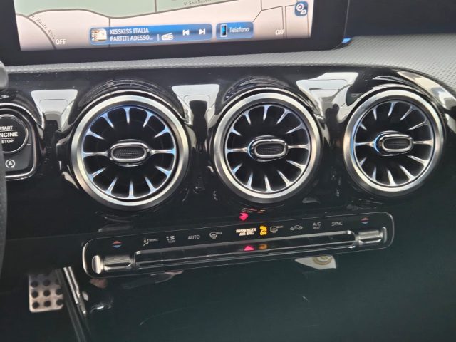 MERCEDES-BENZ A 200 usata, con Chiusura centralizzata