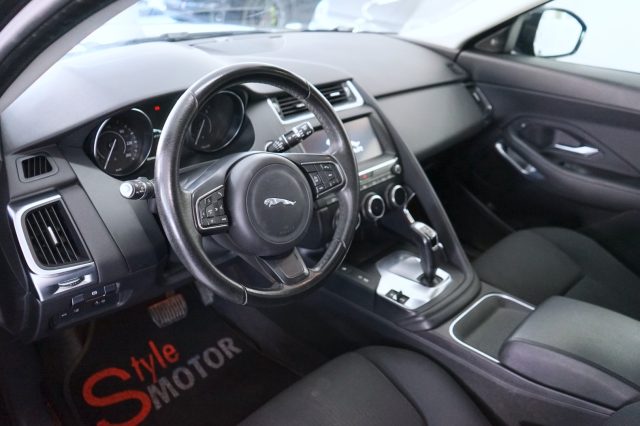 JAGUAR E-Pace usata, con Autoradio