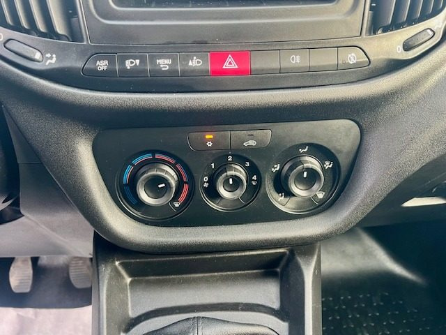 FIAT Doblo usata 13