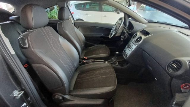 OPEL Corsa usata, con Controllo trazione