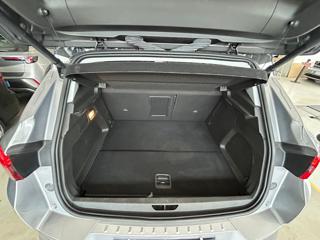OPEL Grandland usata, con Volante in pelle