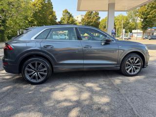 AUDI Q8 usata, con Chiusura centralizzata