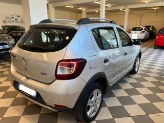 DACIA Sandero usata, con Autoradio