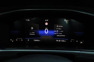 VOLKSWAGEN T-Roc usata, con Isofix