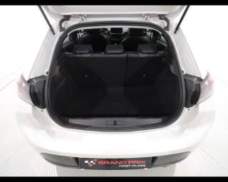 PEUGEOT 208 usata, con Sedile posteriore sdoppiato