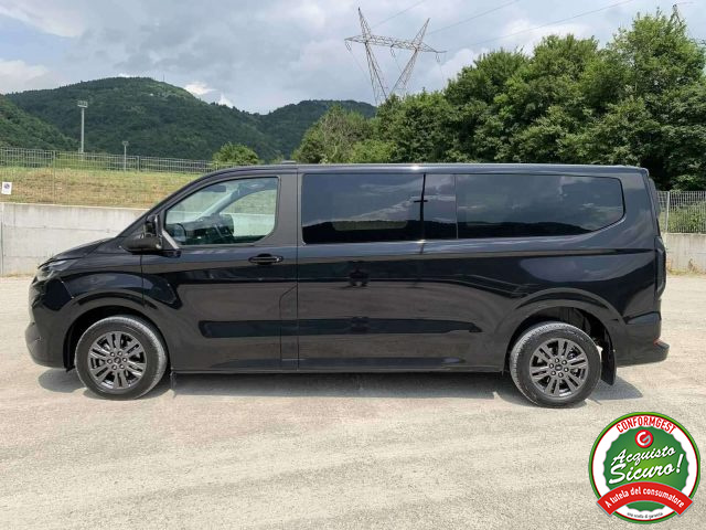 FORD Tourneo Custom usata, con Autoradio