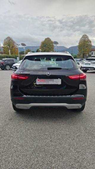 MERCEDES-BENZ GLA 200 usata, con Autoradio