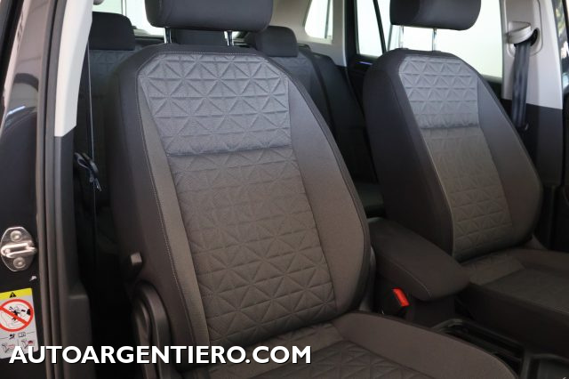 VOLKSWAGEN Tiguan usata, con Isofix