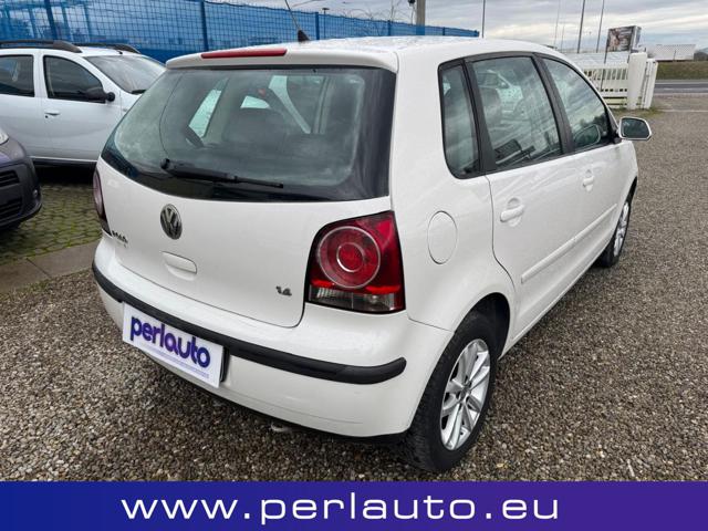 VOLKSWAGEN Polo usata, con Autoradio