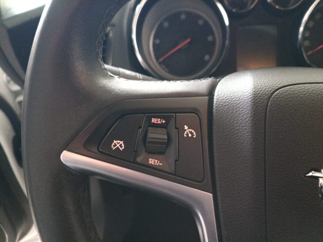 OPEL Astra usata, con Controllo trazione