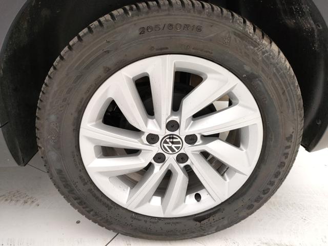 VOLKSWAGEN T-Cross usata, con USB