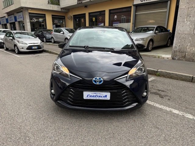 TOYOTA Yaris usata, con Airbag