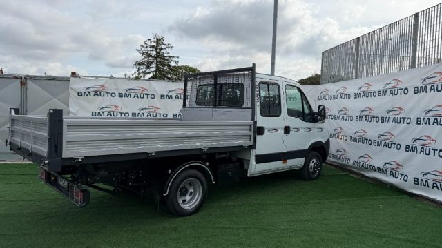 IVECO Daily usata 10