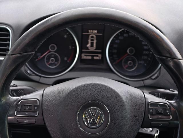 VOLKSWAGEN Golf usata, con Controllo trazione