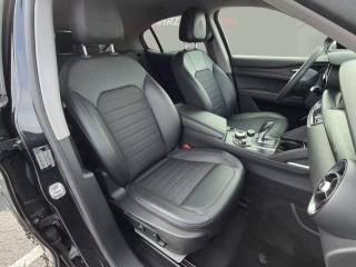 ALFA ROMEO Stelvio usata, con Controllo automatico clima