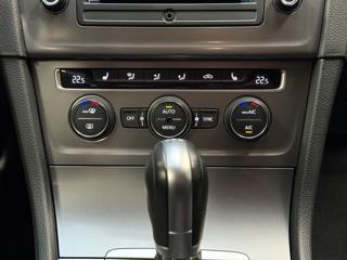 VOLKSWAGEN Golf Variant usata, con Touch screen
