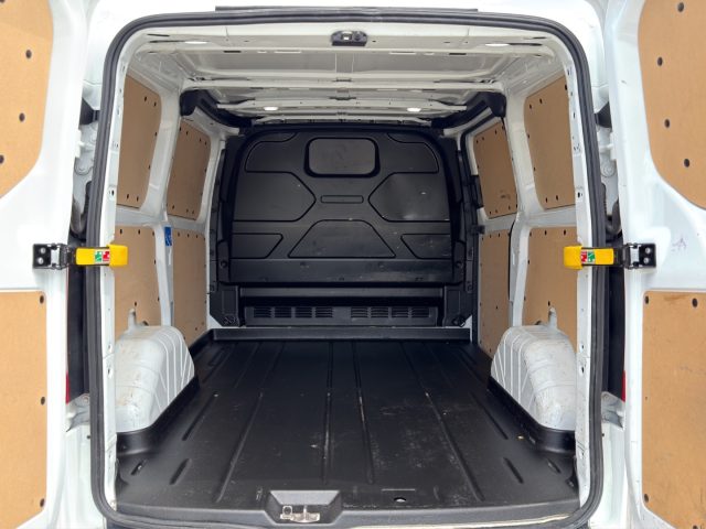 FORD Transit Custom usata, con Autoradio digitale