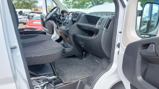 OPEL Movano usata, con Volante multifunzione