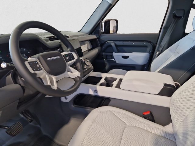 LAND ROVER Defender usata, con Controllo automatico clima