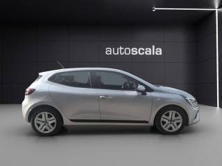 RENAULT Clio usata, con Autoradio