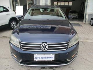 VOLKSWAGEN Passat usata, con Airbag