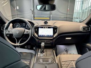 MASERATI Ghibli usata, con Sedile posteriore sdoppiato