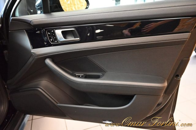 PORSCHE Panamera usata 205