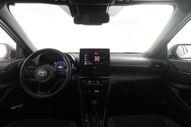 TOYOTA Yaris Cross usata 9