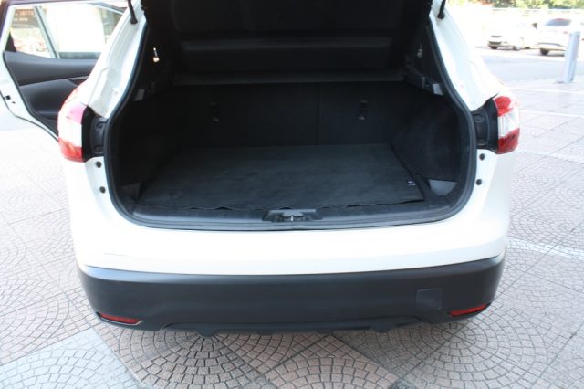 NISSAN Qashqai usata, con Bluetooth