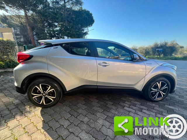 TOYOTA C-HR usata, con Cronologia tagliandi