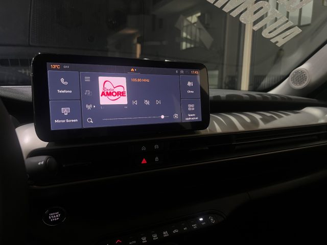 JEEP Avenger usata, con Autoradio digitale