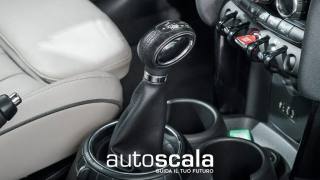 MINI Cooper usata, con USB