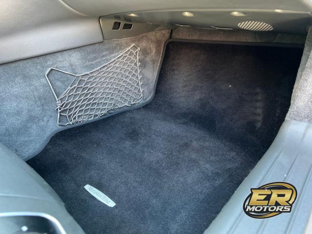 MERCEDES-BENZ SL 500 usata, con MP3