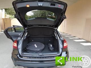 MERCEDES-BENZ GLA 200 usata, con Sedile posteriore sdoppiato