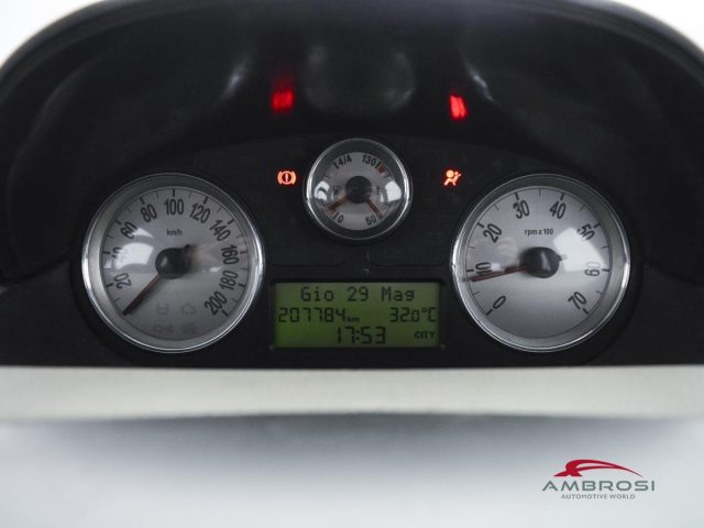 LANCIA Ypsilon usata 12