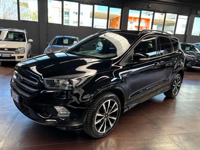 FORD Kuga usata, con Fendinebbia
