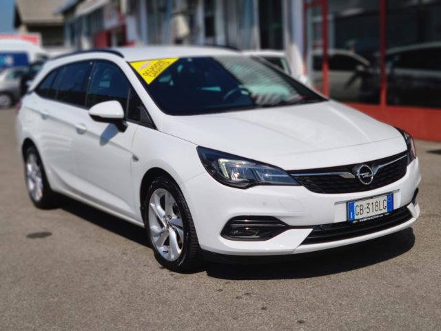 OPEL Astra usata, con Bracciolo