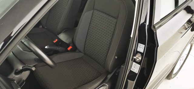 VOLKSWAGEN T-Cross usata 52