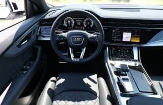 AUDI Q8 usata, con Autoradio