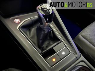 VOLKSWAGEN Golf usata, con Fendinebbia