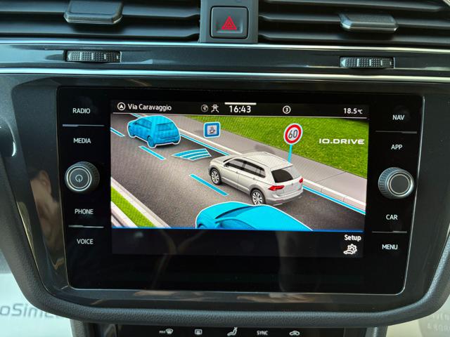 VOLKSWAGEN Tiguan usata, con USB