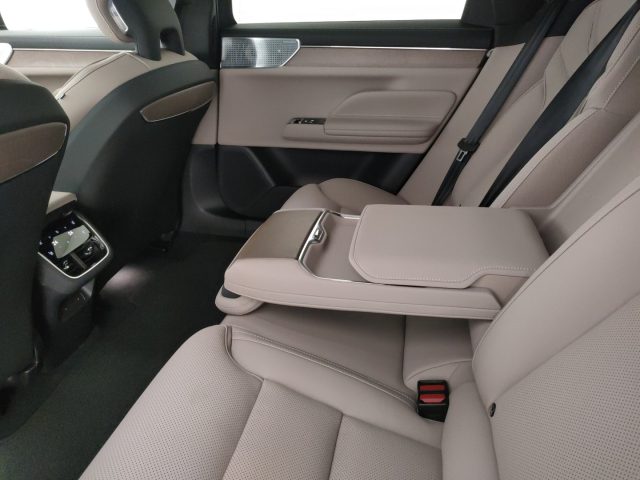 VOLVO ES90 usata, con Chiusura centralizzata