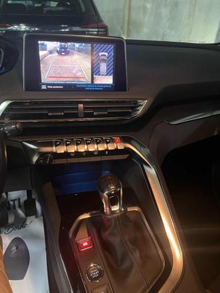 PEUGEOT 3008 usata, con Autoradio